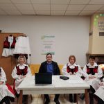 Átadtak hat darab női székely népviseletet a Kisgalambfalvi Református Gyülekezet számára Átadtak hat darab női székely népviseletet a Kisgalambfalvi Református Gyülekezet számára