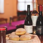 Borbemutató, filmvetítés és családi hétvége Galambfalva község eseménynaptárában Borbemutató, filmvetítés és családi hétvége Galambfalva község eseménynaptárában