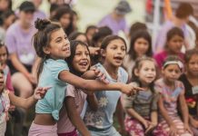 Nézd meg a Nagygalambfalvi Interetnikai Tábor összefoglaló videóját