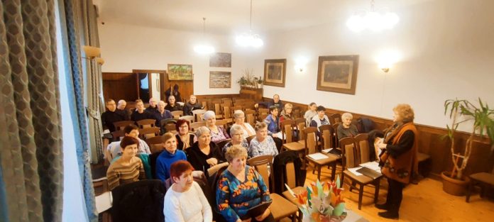 Újabb székelyruhákkal gazdagodott a kórus
